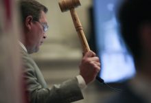 Tennessee opens session on school vouchers and Trump immigration push, as protests seek gun control
