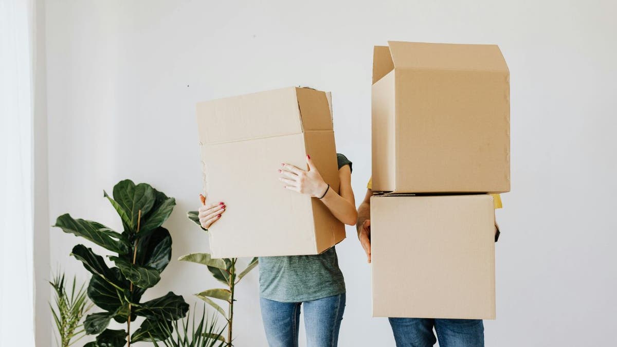 How to avoid becoming a moving scam victim