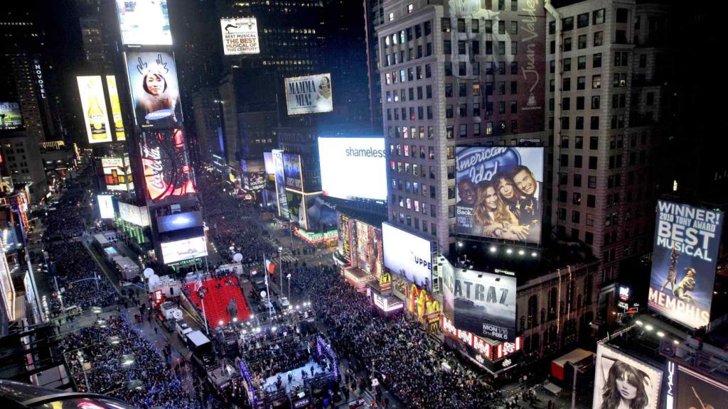 Court decision keeps Times Square and New York subway gun-free zones