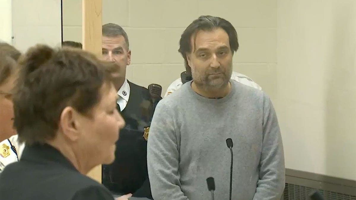 Brian Walshe wears grey sweatsuit in Massachusetts court