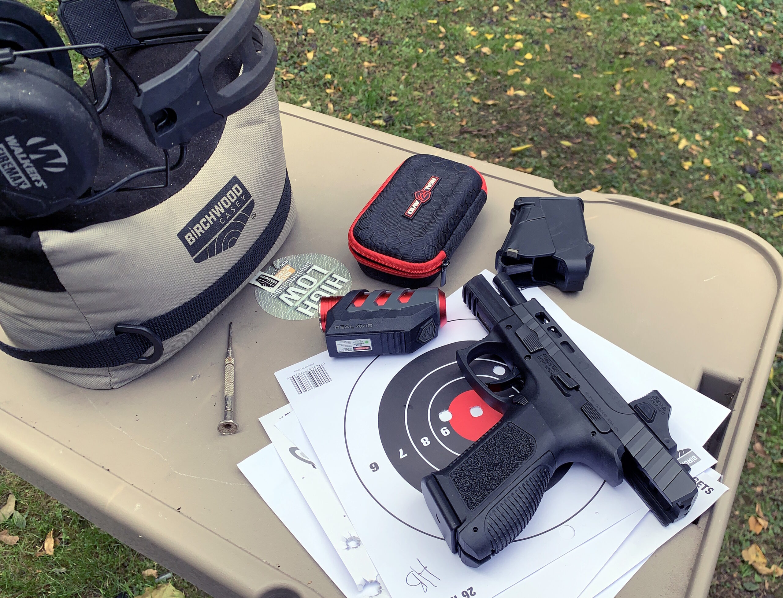 KOR-FX-9-9mm-shooting