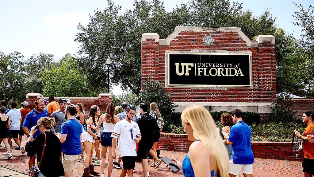 University of Florida ordered to reinstate law student who was expelled after anti-Jewish comments University of Florida ordered to reinstate law student who was expelled after anti-Jewish comments