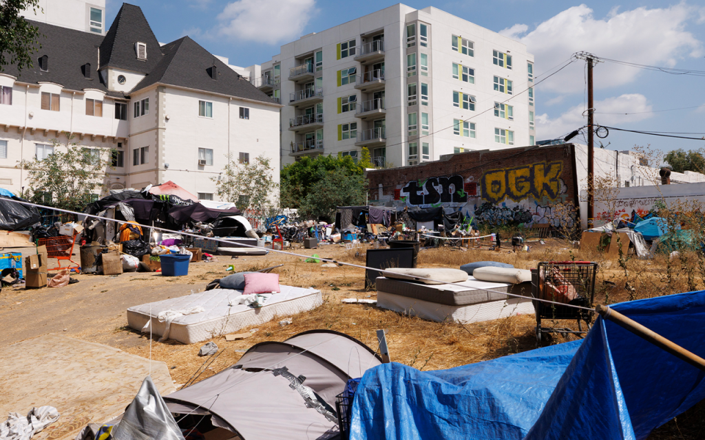 Los Angeles city council candidate pledges to live in trailer outside drug-infested park Los Angeles city council candidate pledges to live in trailer outside drug-infested park