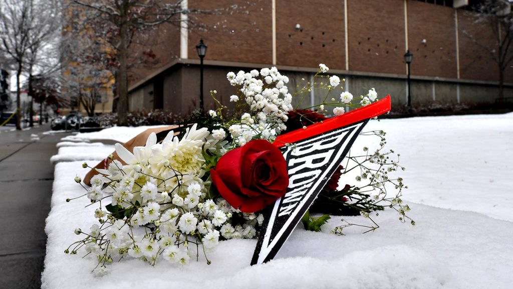 Brown University shooting victim identified as Ella Cook: ‘An incredible light’ Brown University shooting victim identified as Ella Cook: ‘An incredible light’