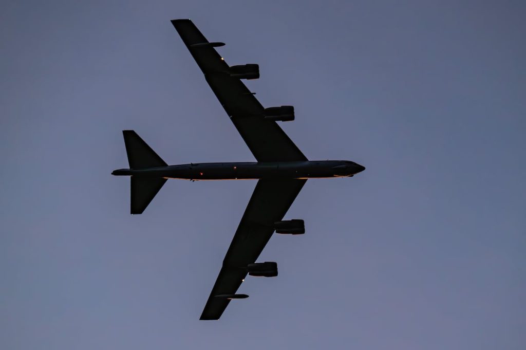 US Air Force awards Boeing B contract to begin B-52 engine upgrades US Air Force awards Boeing B contract to begin B-52 engine upgrades