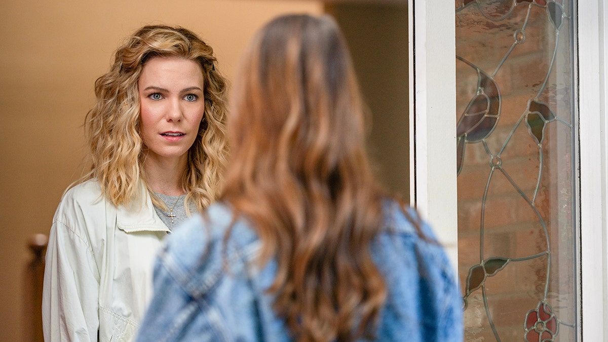 A scene from "I Am Mary Jo Buttafuoco."