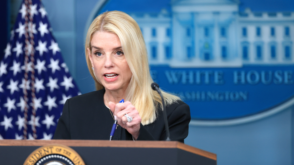 Trump’s ‘no-nonsense’ DC crackdown tops 10k arrests as DOJ declares era of ‘unchecked violence is over’ Trump’s ‘no-nonsense’ DC crackdown tops 10k arrests as DOJ declares era of ‘unchecked violence is over’