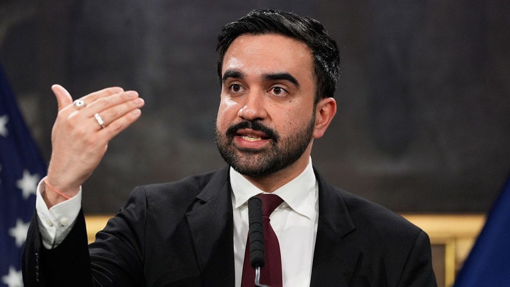 Mamdani putting NYPD ‘between rock and a hard place’ in move that could ultimately help his goal: expert Mamdani putting NYPD ‘between rock and a hard place’ in move that could ultimately help his goal: expert