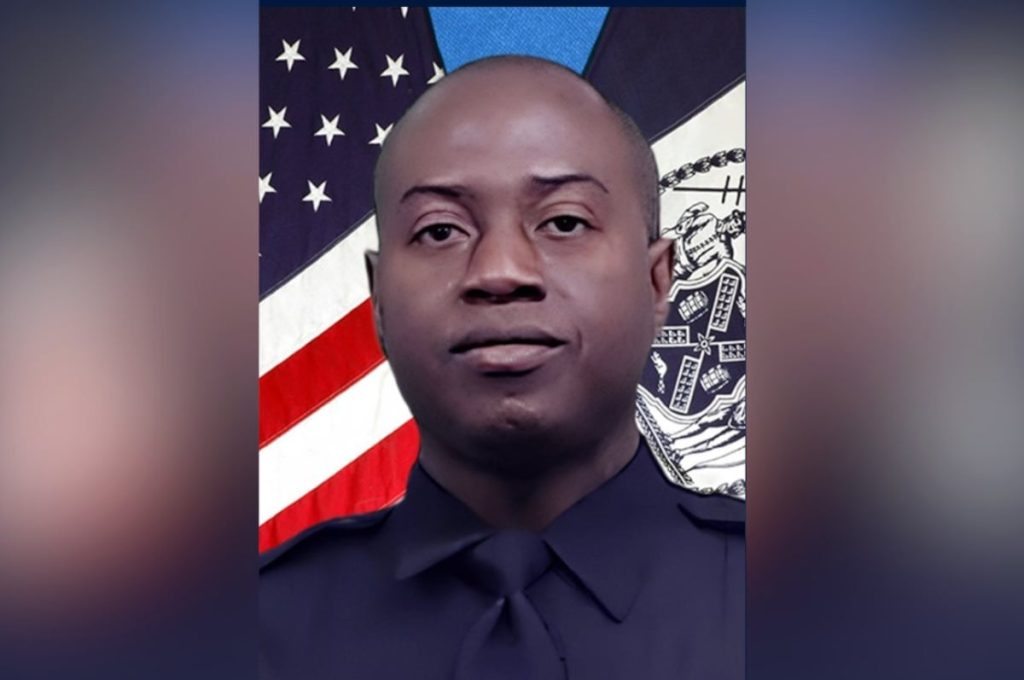 Guardsman who served as NYPD officer dies in Kuwait in non-combat incident