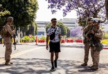 Marines temporarily detain man while guarding LA federal building