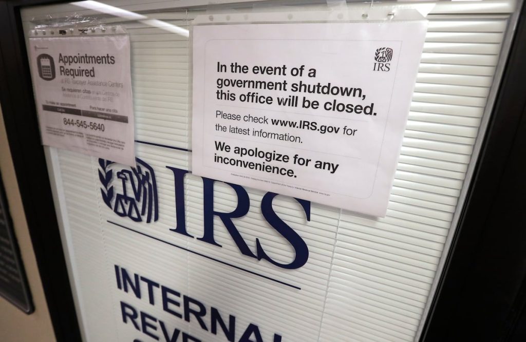 As lawmakers head to summer recess, threat of an autumn shutdown looms
