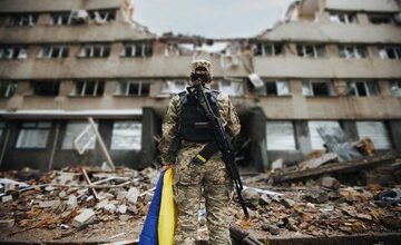 Ukrainian Troops Have Killed Hundreds of People As They Attempt to Flee to Russia