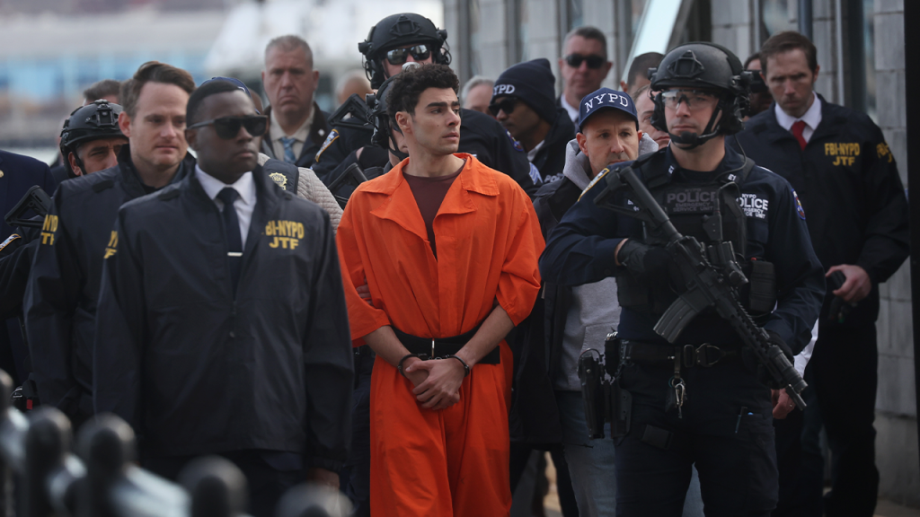 Luigi Mangione moves to dismiss death penalty, federal case citing Bondi comments Luigi Mangione moves to dismiss death penalty, federal case citing Bondi comments