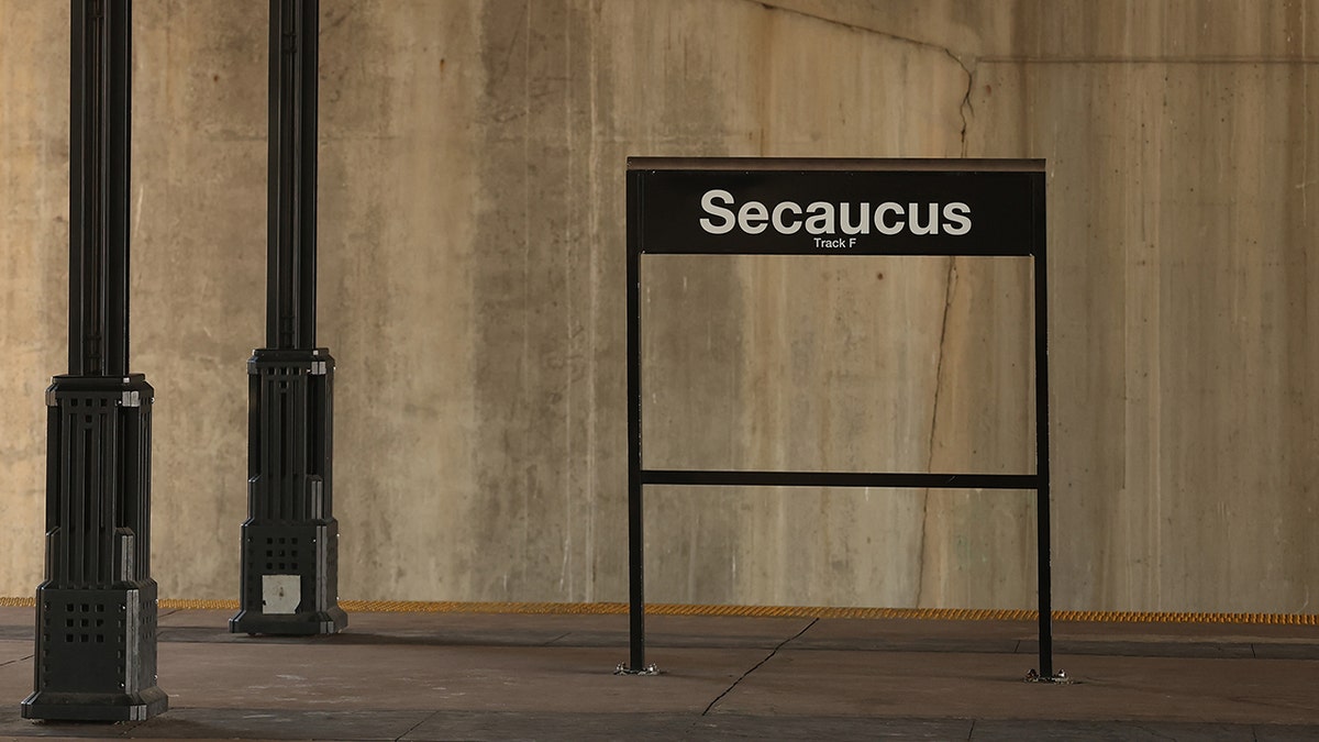 Secaucus, New Jersey train station
