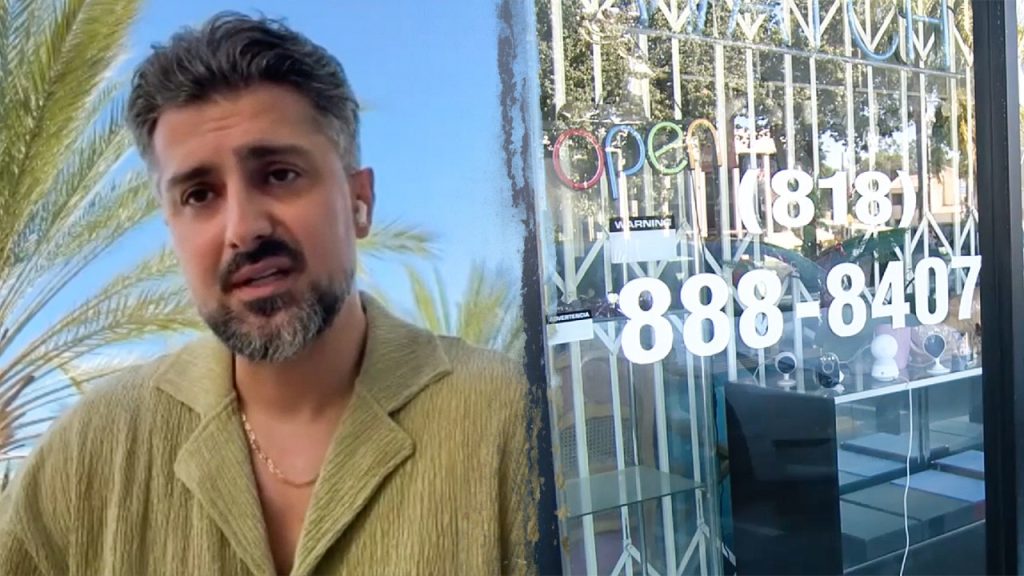 California jewelry store burglar breaks in from roof, owner threatens to leave Los Angeles