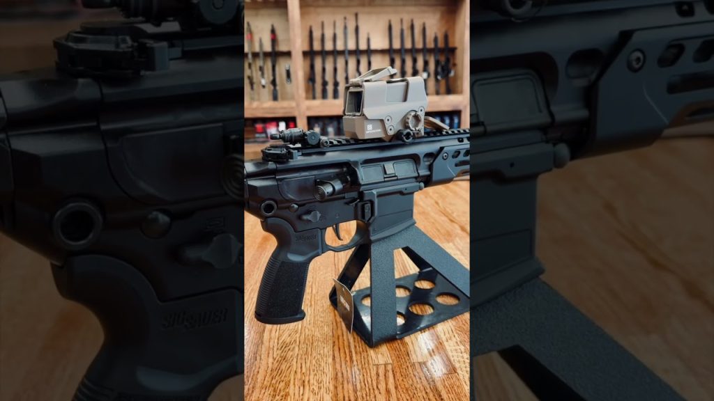 This combo is 🔥Sig Sauer MCX