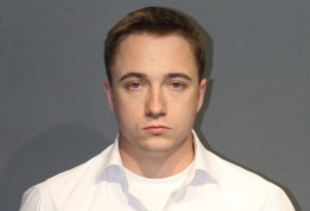 Pardon issued for sailor convicted of illegally selling machine guns Pardon issued for sailor convicted of illegally selling machine guns