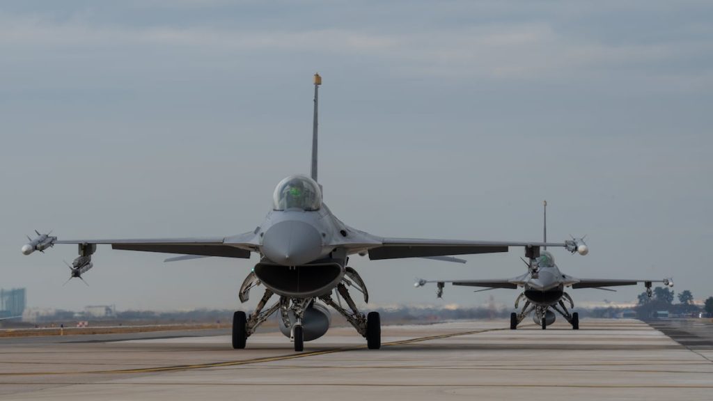 Pilot ejects as F-16 crashes in Michigan, responders treated for chemical exposure